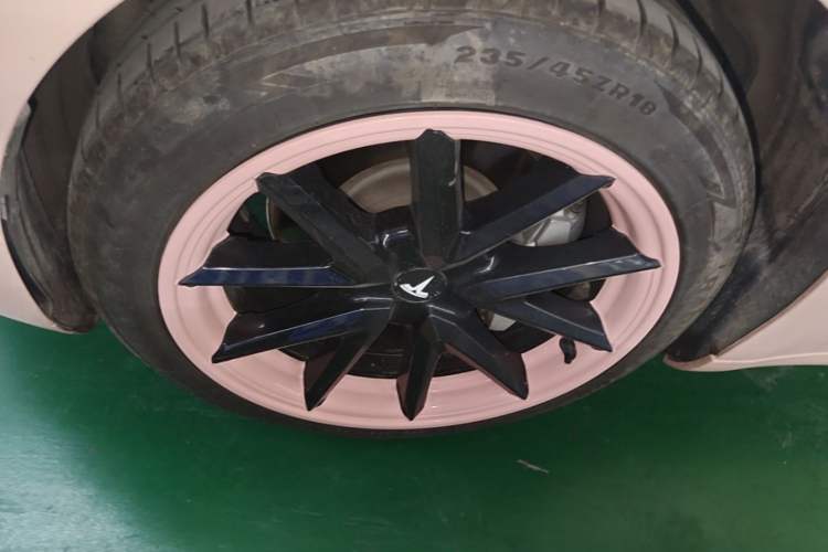 Used Tesla Model 3 2021 Standard Range Rear-Drive Upgraded Version Left Front Wheel Hub