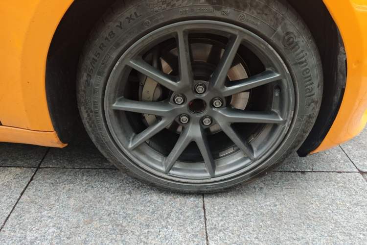 Used Tesla Model 3 2021 Standard Range Rear-Wheel Drive Upgraded Version 3D6 Right Front Wheel Hub