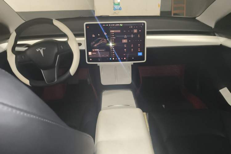 Used Tesla Model 3 2021 Standard Range Rear-Wheel Drive Upgraded Version 3D6 Center Console