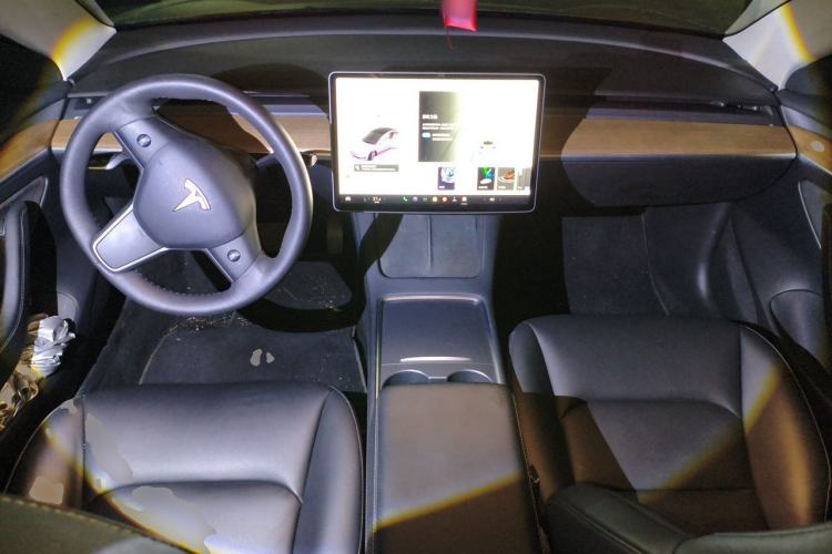 Used Tesla Model 3 2021 Revised Version Standard Range Rear-Wheel Drive Upgraded Edition 3D1 Center Console