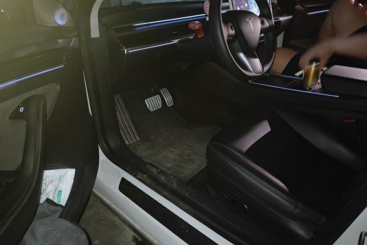 Used Tesla Model 3 2021 Revised Performance Version with All-Wheel Drive 3D1 Driver Seat