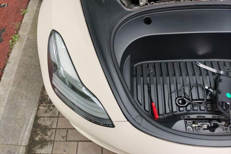 Used Tesla Model 3 2021 Revised Version Standard Range Rear-Wheel Drive Upgraded Edition 3D1 Engine Bay Right