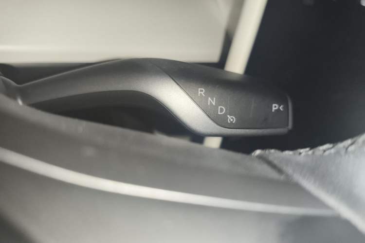 Used Tesla Model 3 2021 Standard Range Rear-Wheel Drive Upgraded Version 3D6 Gear Lever