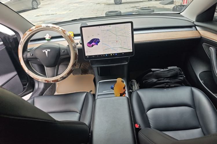Used Tesla Model 3 2021 Revised Version Standard Range Rear-Wheel Drive Upgraded Edition 3D1 Center Console
