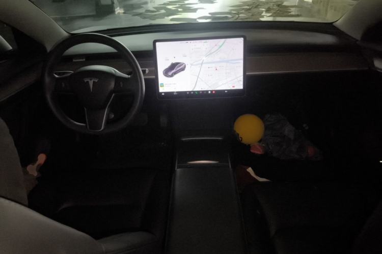 Used Tesla Model 3 2021 Standard Range Rear-Wheel Drive Upgraded Version 3D6 Center Console