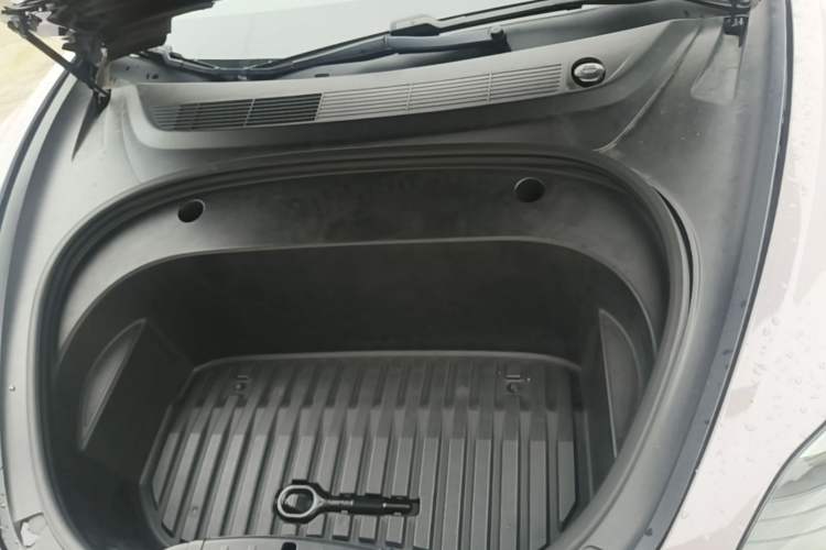 Used Tesla Model 3 2021 Standard Range Rear-Drive Upgraded Version Engine Bay