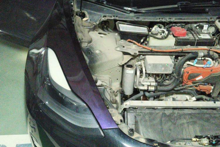 Used Tesla Model 3 2021 Performance High-Performance All-Wheel-Drive Version Engine Bay Right