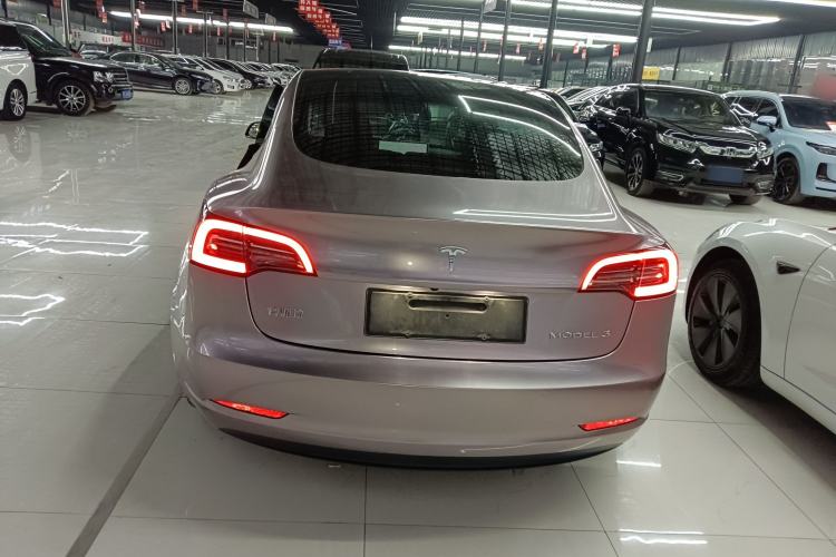 Used Tesla Model 3 2021 Standard Range Rear-Wheel Drive Upgraded Version 3D6 Exterior 4