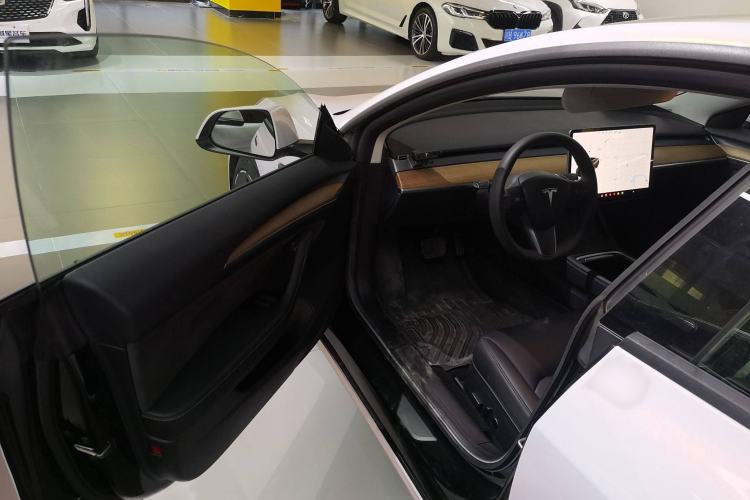 Used Tesla Model 3 2021 Standard Range Rear-Drive Upgraded Version Interior 2
