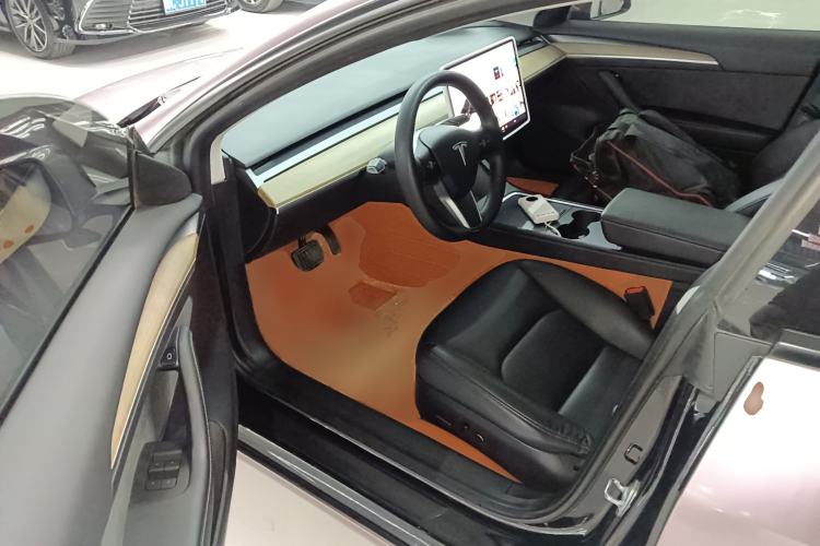 Used Tesla Model 3 2021 Standard Range Rear-Wheel Drive Upgraded Version 3D6 Interior 3