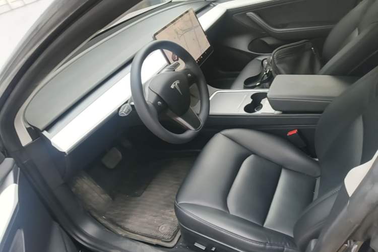 Used Tesla Model 3 2021 Standard Range Rear-Drive Upgraded Version Left Front Seat