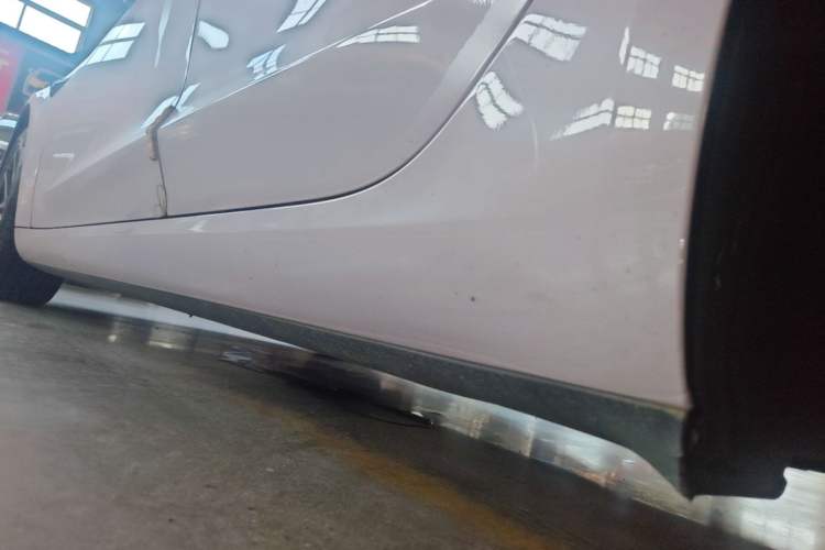 Used Tesla Model 3 2021 Revised Version Standard Range Rear-Wheel Drive Upgraded Edition 3D1 Left Side Sill