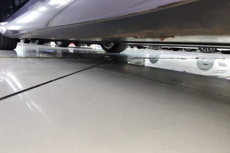 Used Tesla Model 3 2021 Standard Range Rear-Drive Upgraded Version Left Side Sill