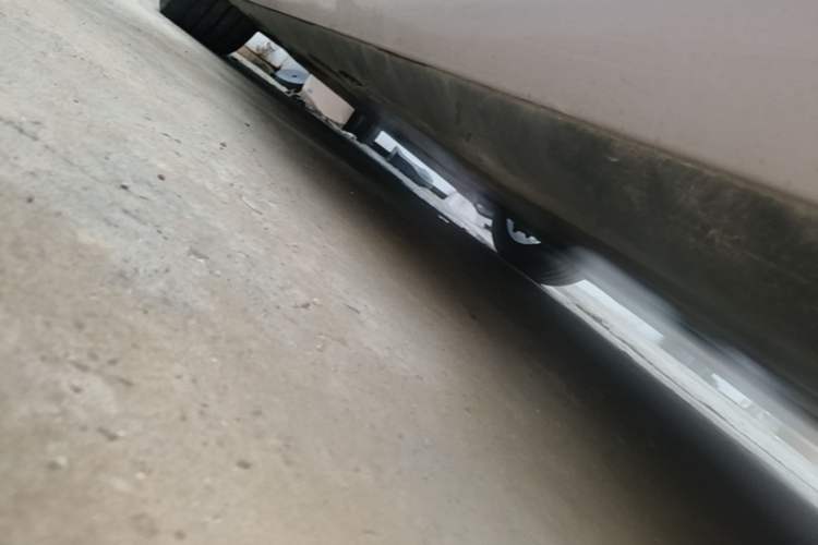 Used Tesla Model 3 2021 Standard Range Rear-Drive Upgraded Version Left Side Sill