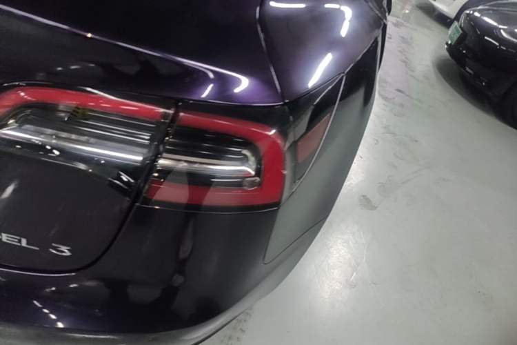 Used Tesla Model 3 2021 Standard Range Rear-Drive Upgraded Version Right Rear Taillight