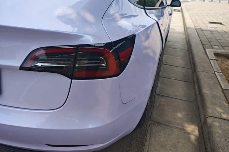 Used Tesla Model 3 2021 Standard Range Rear-Wheel Drive Upgraded Version 3D6 Right Rear Taillight