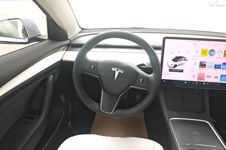 Used Tesla Model 3 2021 Standard Range Rear-Wheel Drive Upgraded Version 3D6 Steering Wheel