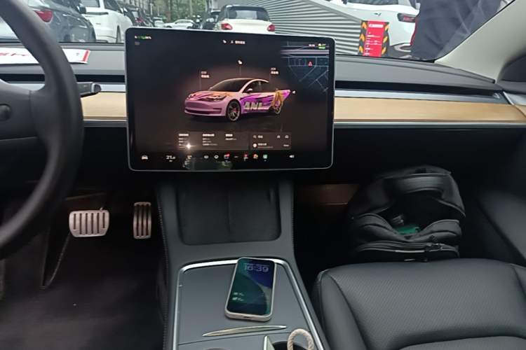 Used Tesla Model 3 2021 Revised Version II – Performance High-Performance All-Wheel-Drive Edition Audio And AC Panel