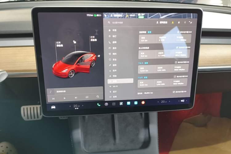 Used Tesla Model 3 2021 Performance High-Performance All-Wheel-Drive Version 3D6 Audio And AC Panel