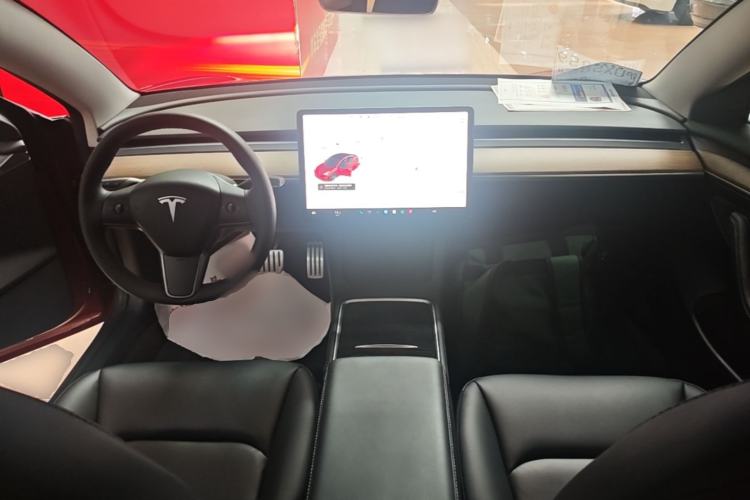 Used Tesla Model 3 2021 Performance High-Performance All-Wheel-Drive Version Center Console