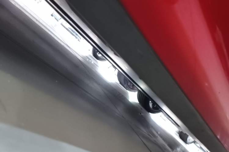Used Tesla Model 3 2021 Performance High-Performance All-Wheel-Drive Version 3D6 Chassis Front Left