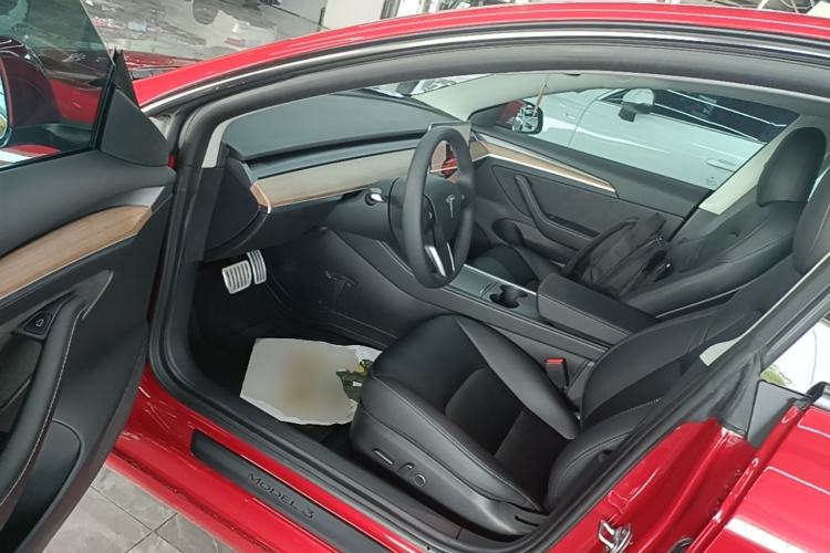 Used Tesla Model 3 2021 Revised Version II – Performance High-Performance All-Wheel-Drive Edition Driver Seat