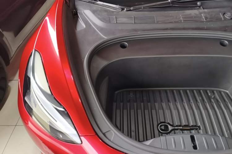 Used Tesla Model 3 2021 Performance High-Performance All-Wheel-Drive Version 3D6 Engine Bay Right