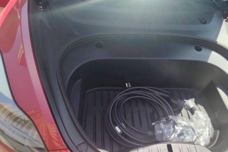 Used Tesla Model 3 2021 Standard Range Rear-Wheel Drive Upgraded Version 3D6 Engine Bay Right