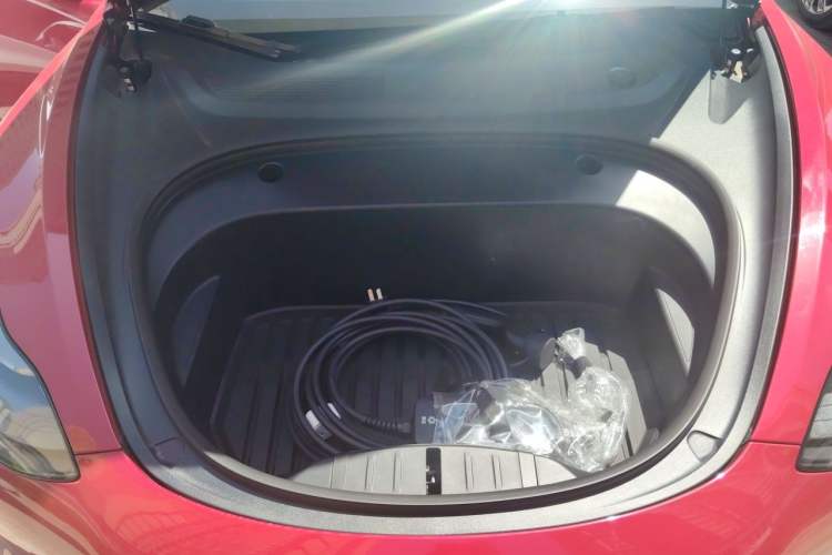 Used Tesla Model 3 2021 Standard Range Rear-Wheel Drive Upgraded Version 3D6 Engine Bay