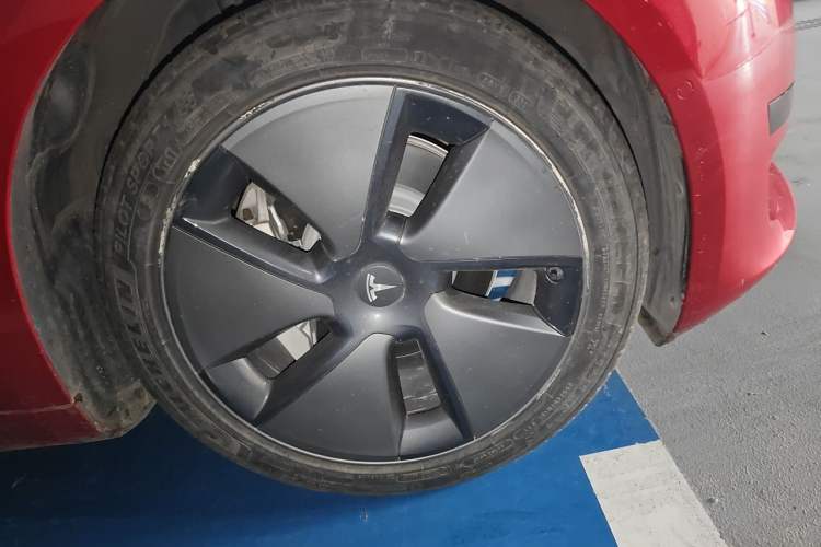 Used Tesla Model 3 2021 Standard Range Rear-Drive Upgraded Version Exterior 1