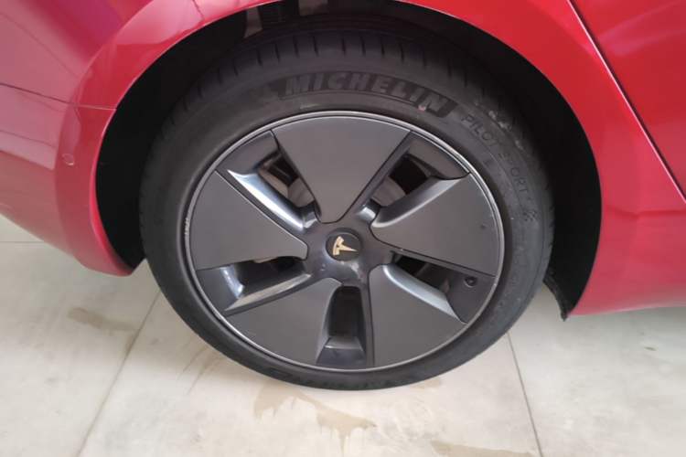 Used Tesla Model 3 2021 Standard Range Rear-Wheel Drive Upgraded Version 3D6 Exterior 2
