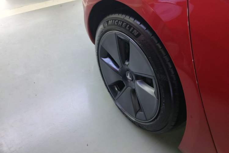 Used Tesla Model 3 2021 Standard Range Rear-Drive Upgraded Version Exterior 5