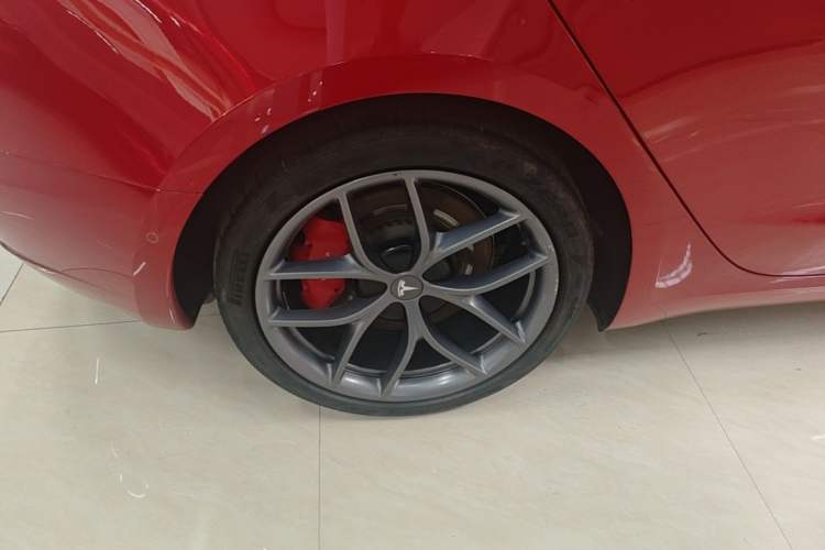 Used Tesla Model 3 2021 Performance High-Performance All-Wheel-Drive Version Exterior 5