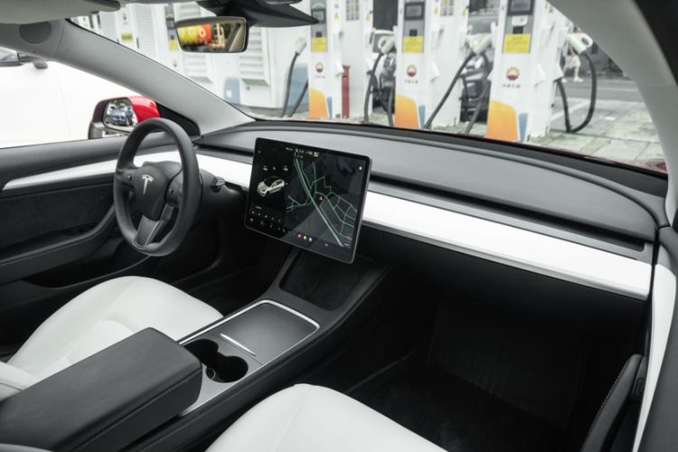 Used Tesla Model 3 2021 Performance High-Performance All-Wheel-Drive Version 3D6 Interior 1