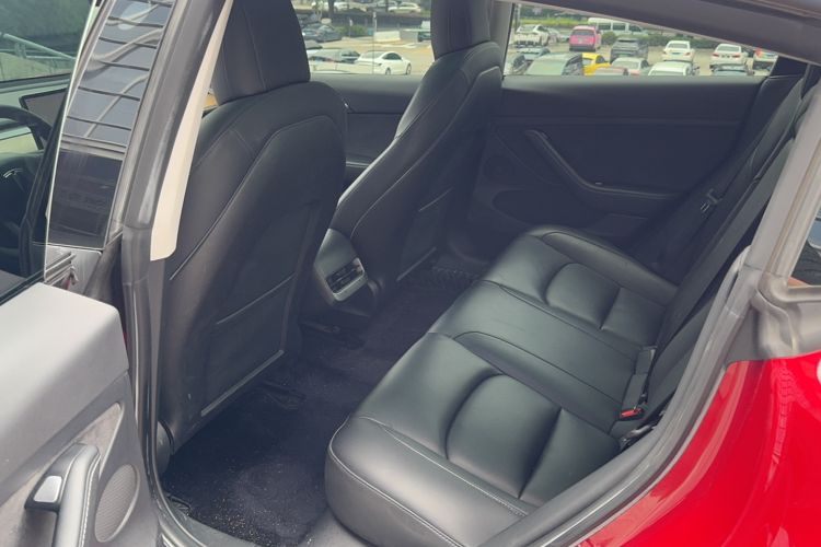 Used Tesla Model 3 2021 Revised Version II – Performance High-Performance All-Wheel-Drive Edition Interior 2