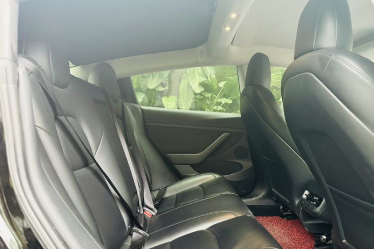 Used Tesla Model 3 2021 Standard Range Rear-Drive Upgraded Version Interior 3