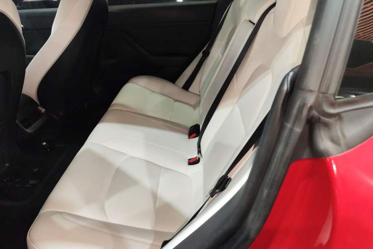 Used Tesla Model 3 2021 Standard Range Rear-Wheel Drive Upgraded Version 3D6 Interior 4