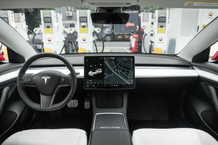 Used Tesla Model 3 2021 Performance High-Performance All-Wheel-Drive Version 3D6 Interior 5