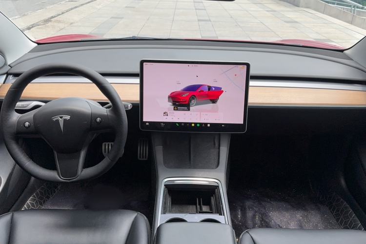 Used Tesla Model 3 2021 Revised Version II – Performance High-Performance All-Wheel-Drive Edition Interior 6
