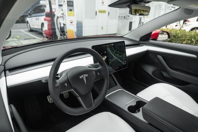 Used Tesla Model 3 2021 Performance High-Performance All-Wheel-Drive Version 3D6 Interior 7
