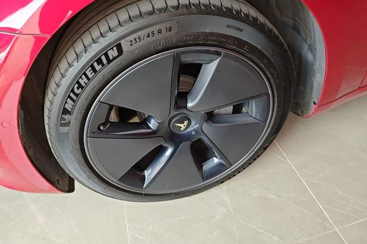Used Tesla Model 3 2021 Standard Range Rear-Wheel Drive Upgraded Version 3D6 Left Front Wheel Hub