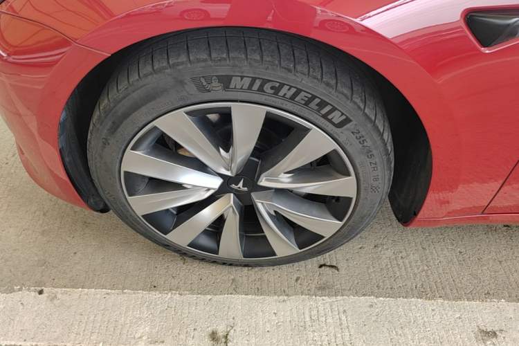 Used Tesla Model 3 2021 Standard Range Rear-Drive Upgraded Version Left Front Wheel Hub