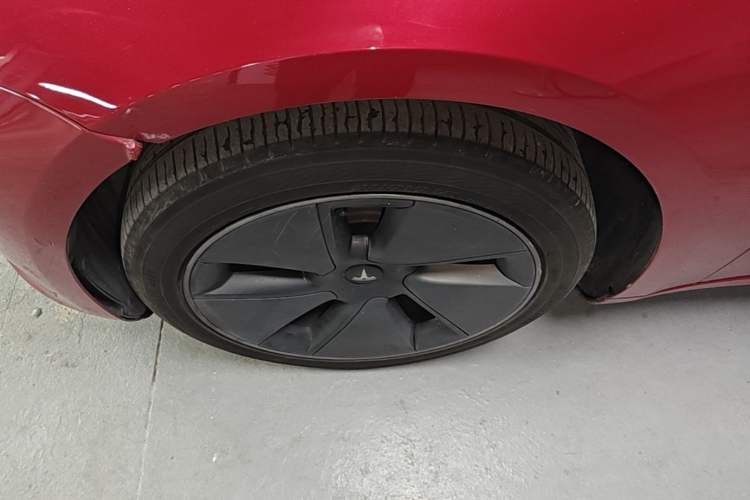 Used Tesla Model 3 2021 Standard Range Rear-Drive Upgraded Version Left Front Wheel Hub