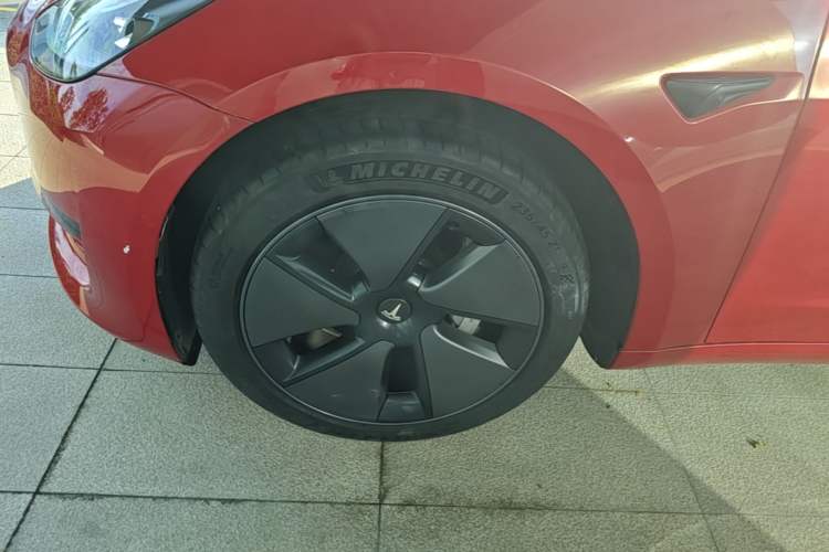 Used Tesla Model 3 2021 Standard Range Rear-Drive Upgraded Version Left Front Wheel Hub