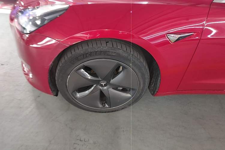 Used Tesla Model 3 2021 Standard Range Rear-Drive Upgraded Version Left Front Wheel Hub