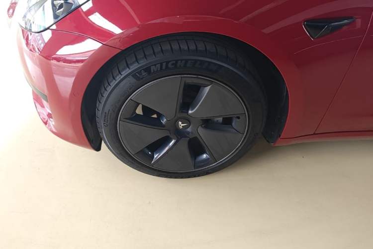 Used Tesla Model 3 2021 Standard Range Rear-Wheel Drive Upgraded Version 3D6 Left Front Wheel Hub