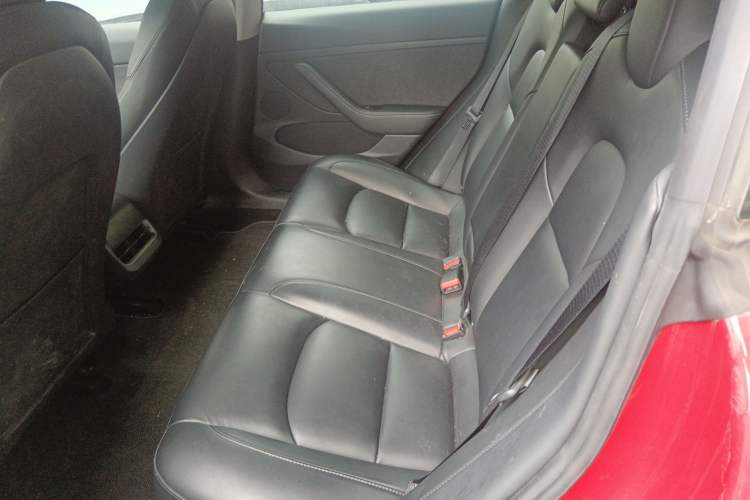 Used Tesla Model 3 2021 Standard Range Rear-Drive Upgraded Version Left Rear Seat