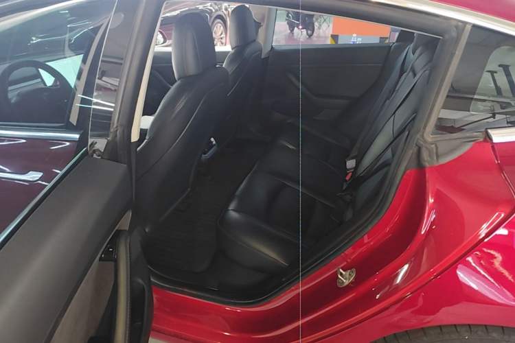 Used Tesla Model 3 2021 Standard Range Rear-Drive Upgraded Version Left Rear Seat