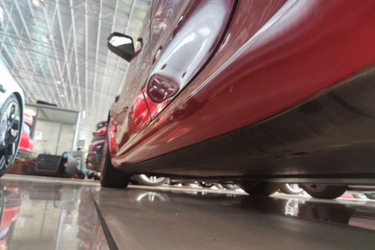 Used Tesla Model 3 2021 Standard Range Rear-Drive Upgraded Version Left Side Sill