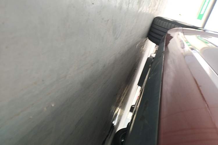 Used Tesla Model 3 2021 Standard Range Rear-Wheel Drive Upgraded Version 3D6 Left Side Sill